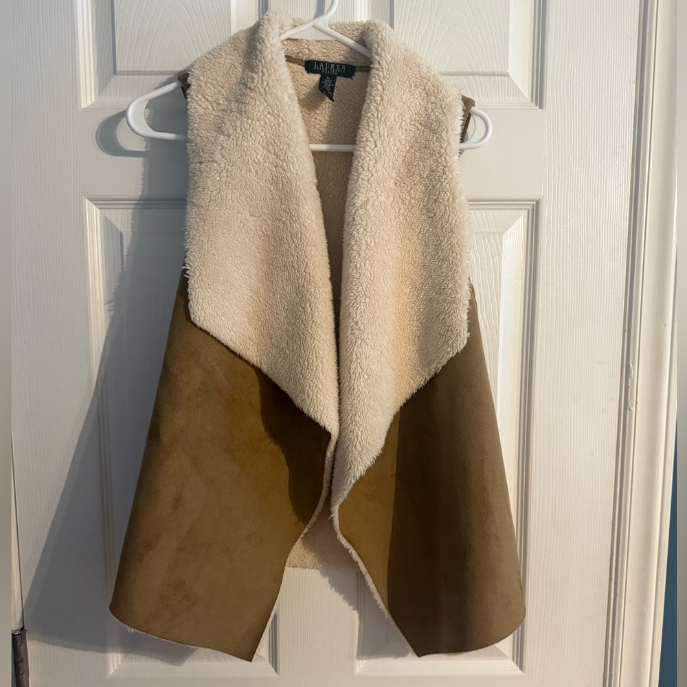 Lauren Ralph Lauren Petite Faux Suede Sherpa Vest PL Tan Cream